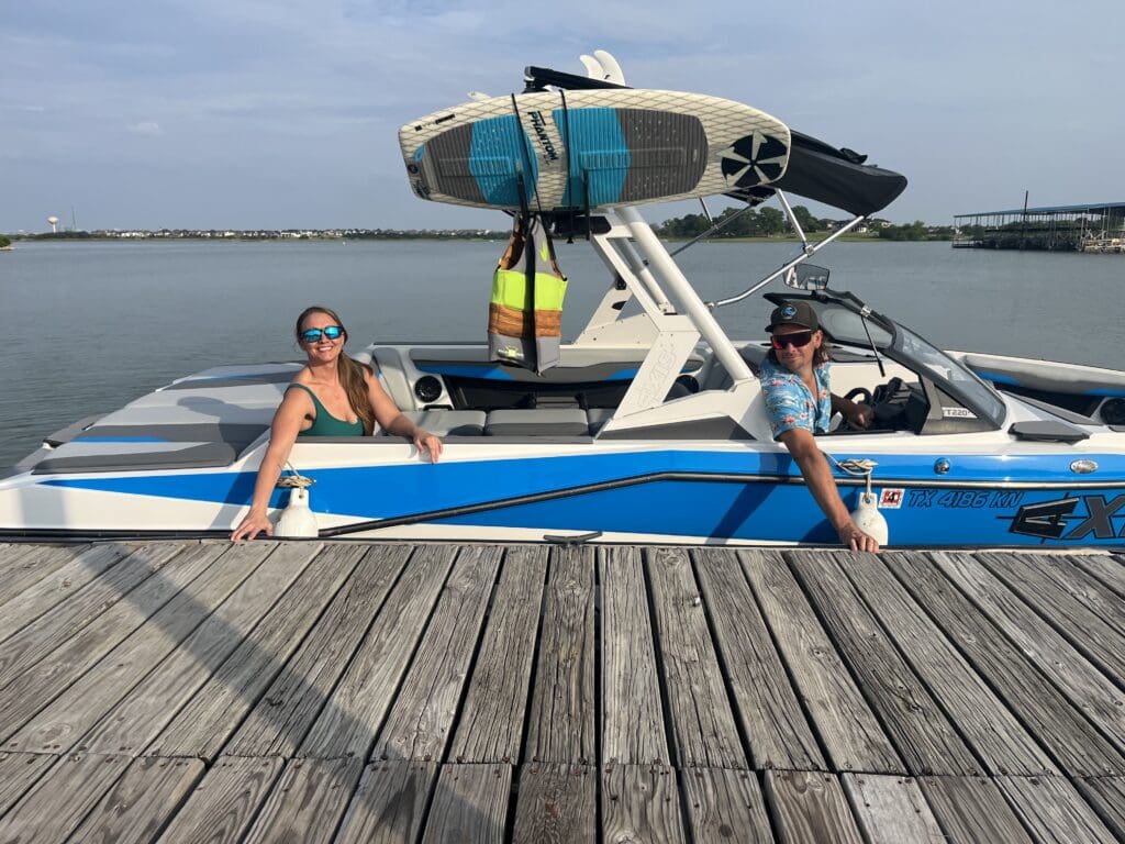 Wake Surf Sessions on Lake Lewisville with Justin and Nikki Hammond